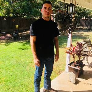 Meet your Posher, Raymond